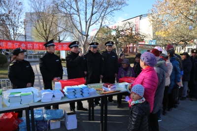 ������ʳҩ�ֿ�չ�������ܷ��ա��շ�����